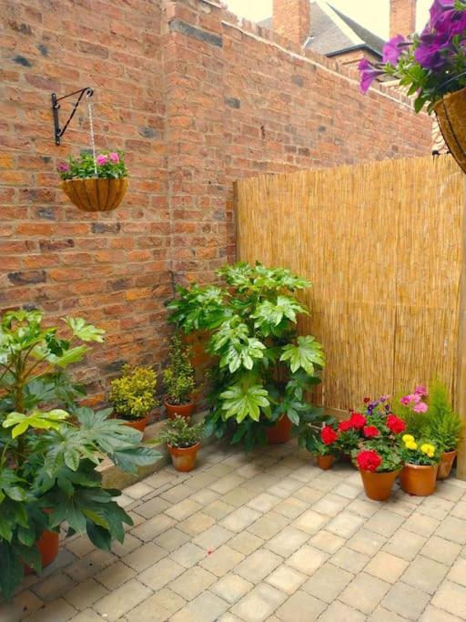 The Boutique York Garden Studio Екстериор снимка